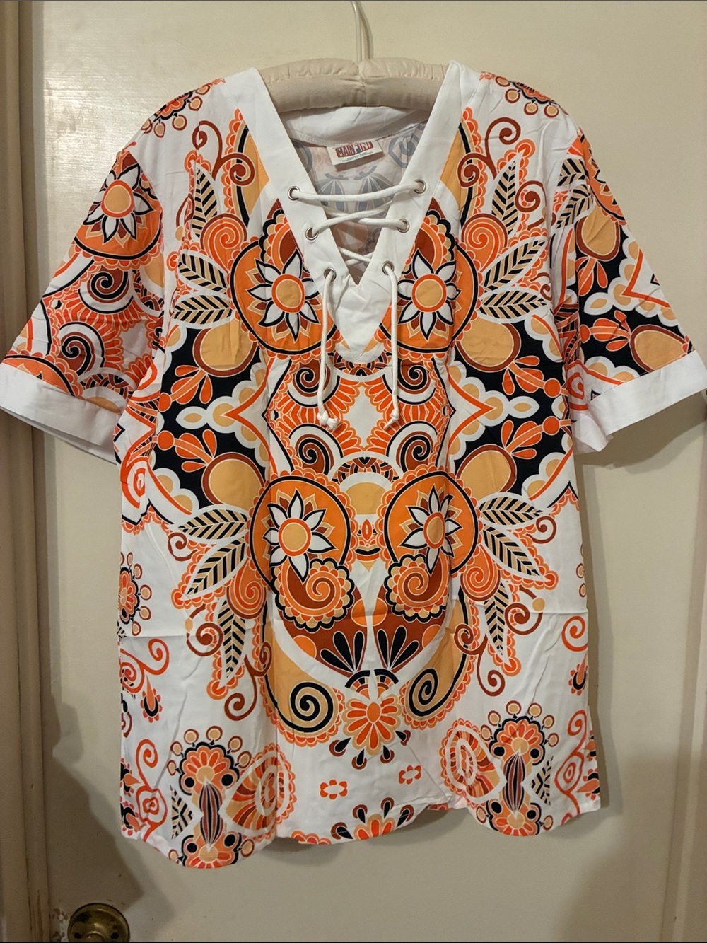 NWOT Men’s Hippie 4 Piece Costume Set Medium Retro 70s Disco Festival Outfit
